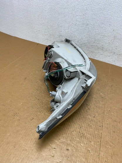 2002 2003 2004 Toyota Camry Left Driver Lh Side Halogen Headlight AE1305 DW8