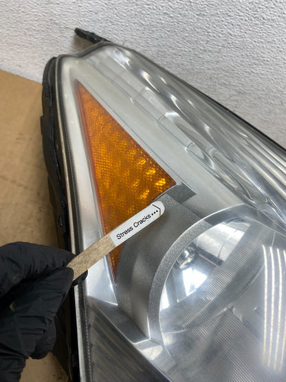 2009 to 2012 Chevrolet Traverse Right Passenger Halogen Headlight AC8667 DW3