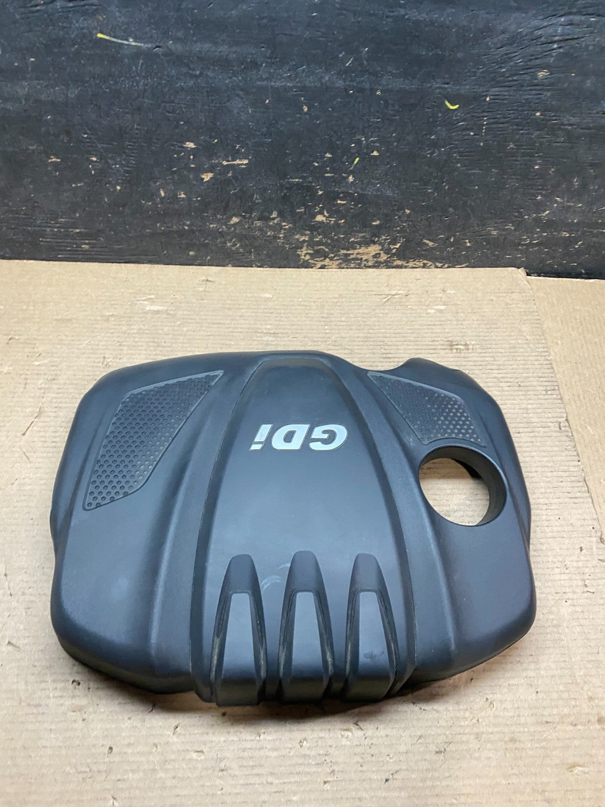 2011  - 2015 Kia Optima Sonata 2.4L  Engine Motor Cover V7114 DG1