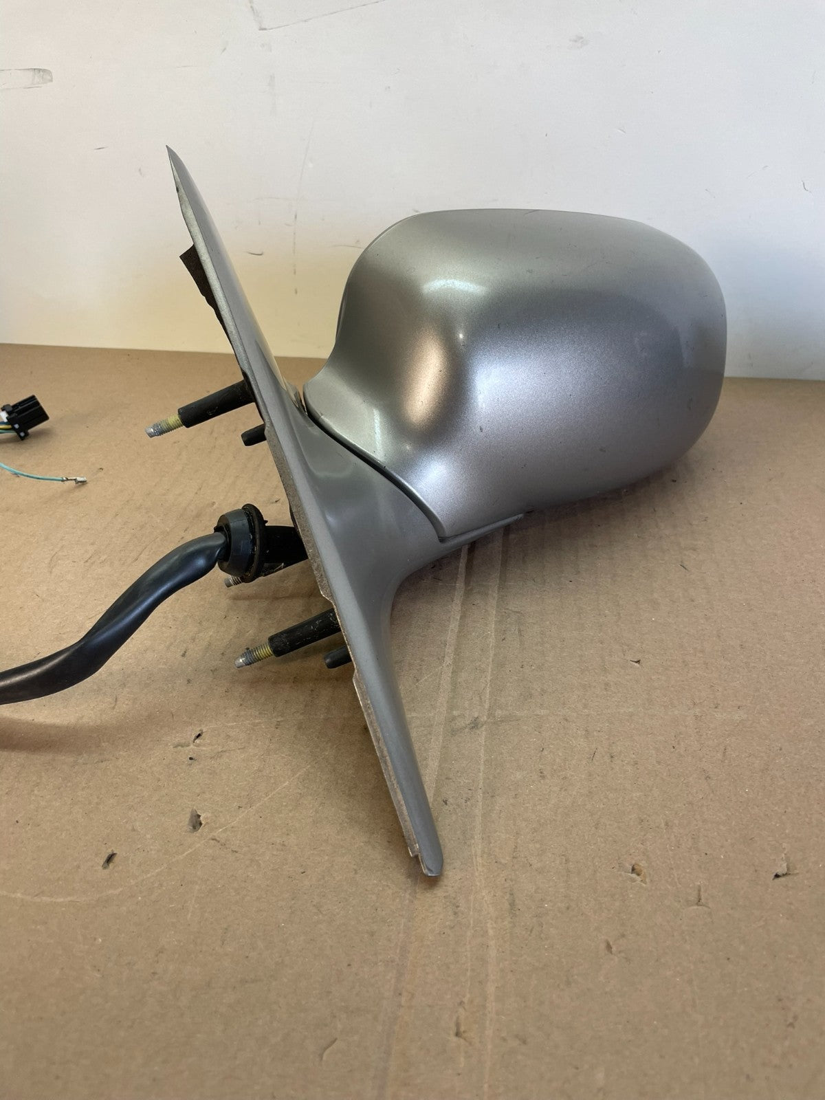 2000-2005 Cadillac Deville Left Driver LH Turn Sgn View Door Mirror AG2645 MS1