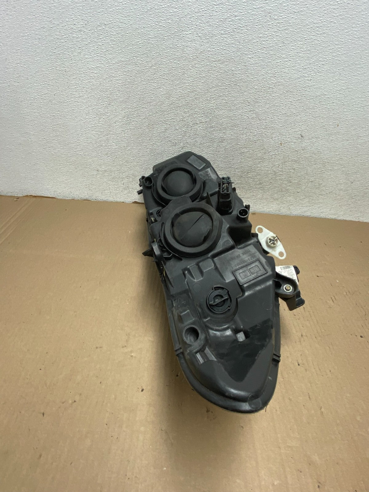 2013 to 2016 Ford Fusion Left Driver Lh Side Headlight AG7921 DW9