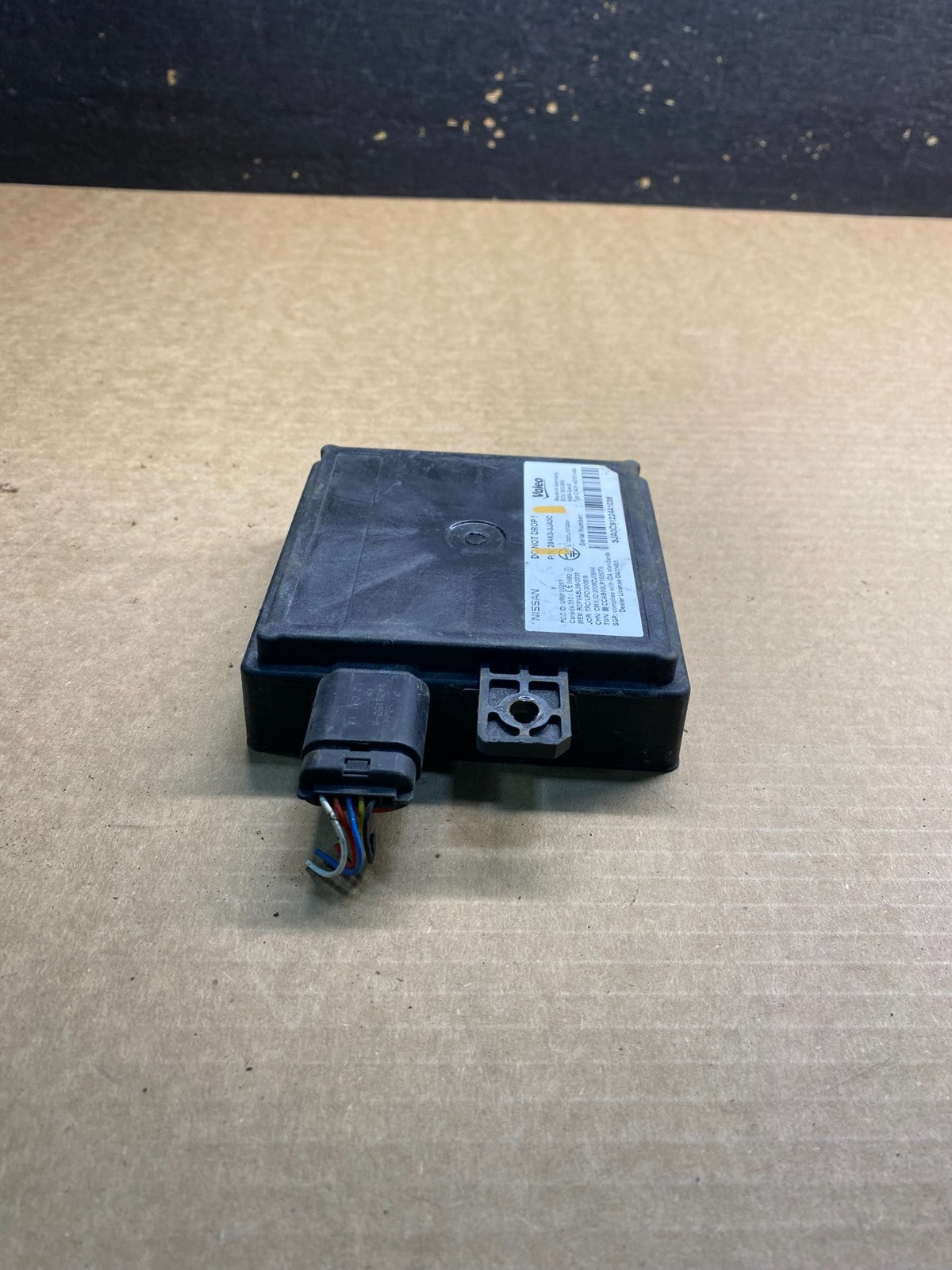 2013-2020 Infiniti Blind Spot Radar Obstacle Sensor 284K0-3JA0C OEM Z9035 DG1