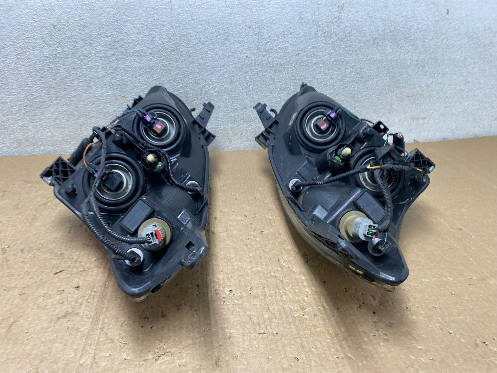 Sedan 2010 2011 2012 Nissan Altima Headlights Halogen Left+Right Side V3023 DW15
