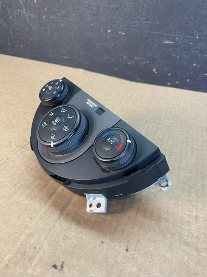 2012 to 2013 Kia Soul AC Heat Climate Control Switch Trim Bezel Black AF3648 DW2