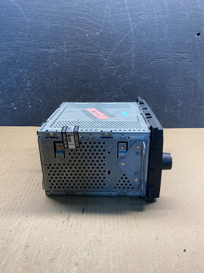 Ford 6 CD Radio Audio AM/FM Receiver AG1812 DG2
