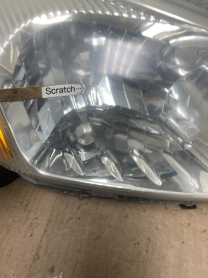 2001 to 2003 Toyota Rav4 Right Passenger RH Side Headlight Halogen M5653 DW3