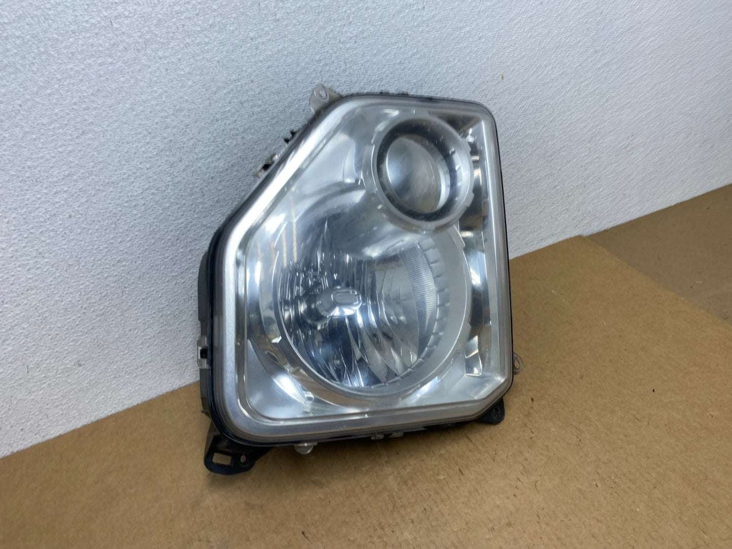 2008 to 2012 Jeep Liberty Halogen Left Driver LH Headlight OEM AC1805 DW2