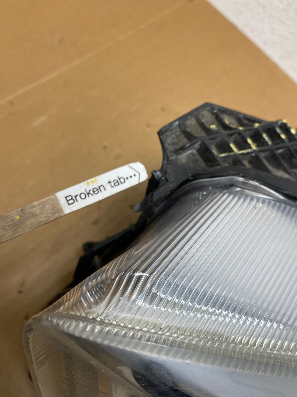 2017 - 2019 Ford Escape Left Driver Lh Side LED Headlight W/Module AE1308 DW6
