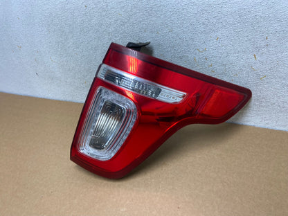 2011 2012 2013 2014 2015 Ford Explorer Right Passenger RH Tail light AI2552 LK1