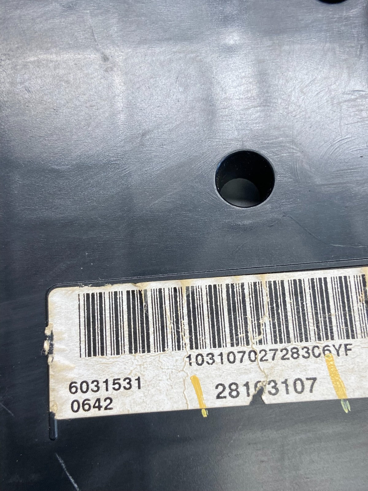 2007 to 2013 Chevrolet Silverado Suburban Cluster Gauge Speedometer OE AD7144 DG6