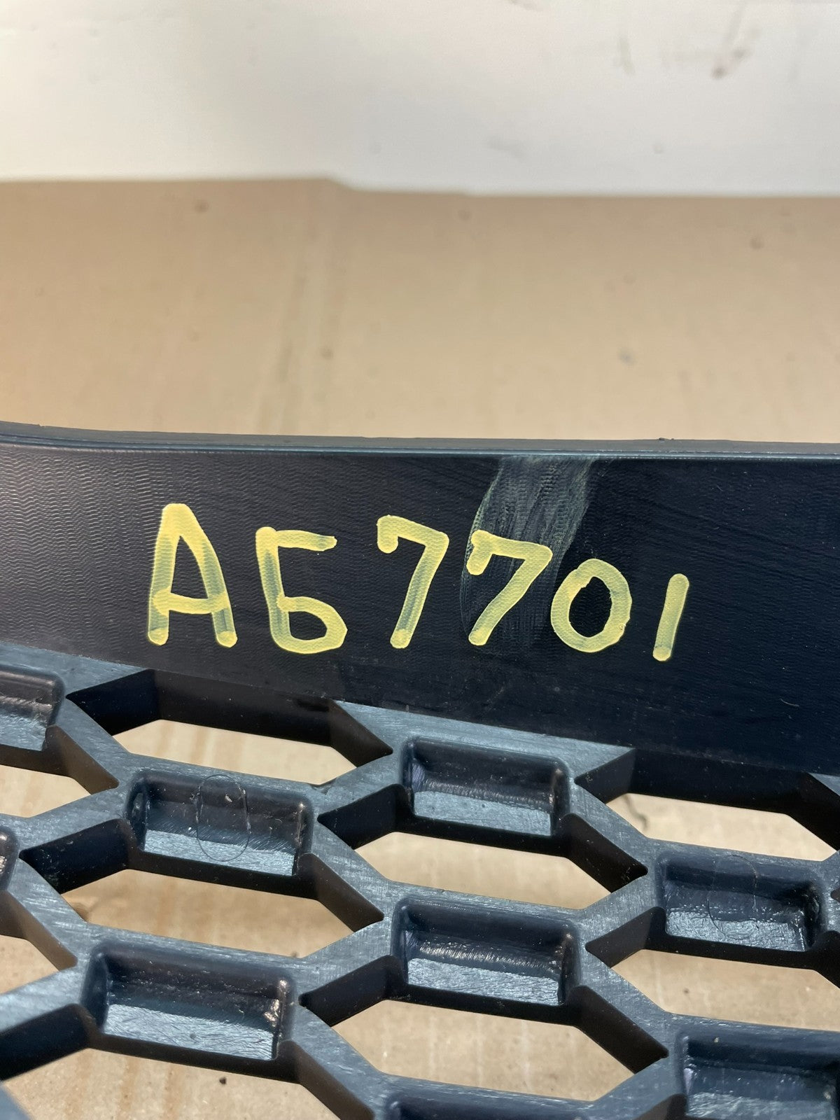 2011 to 2020 Dodge Grand Caravan Front Upper Grill Grille AG7701 DG5
