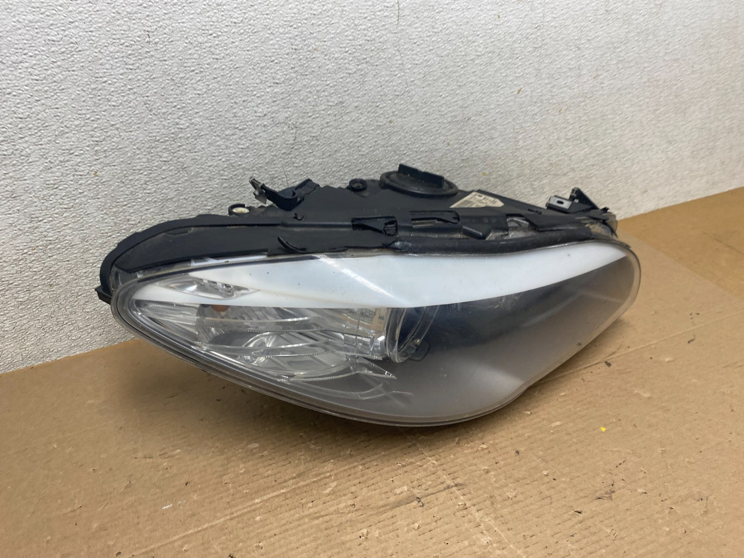 2011 2012 2013 BMW 5 F10 Right Passenger RH Halogen Headlight OEM Q9126 DW2