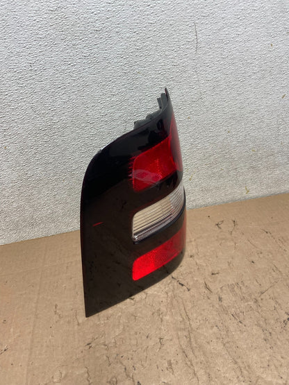2006 to 2010 Ford Explorer Left Driver Lh Side Tail light R3248 DW1