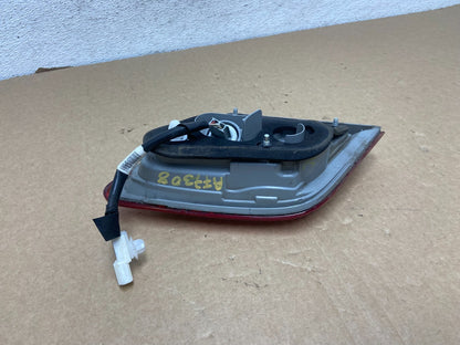 2010-2011 Toyota Camry Hybrid Right Passenger Side Inner Tail Light AF7308 D4