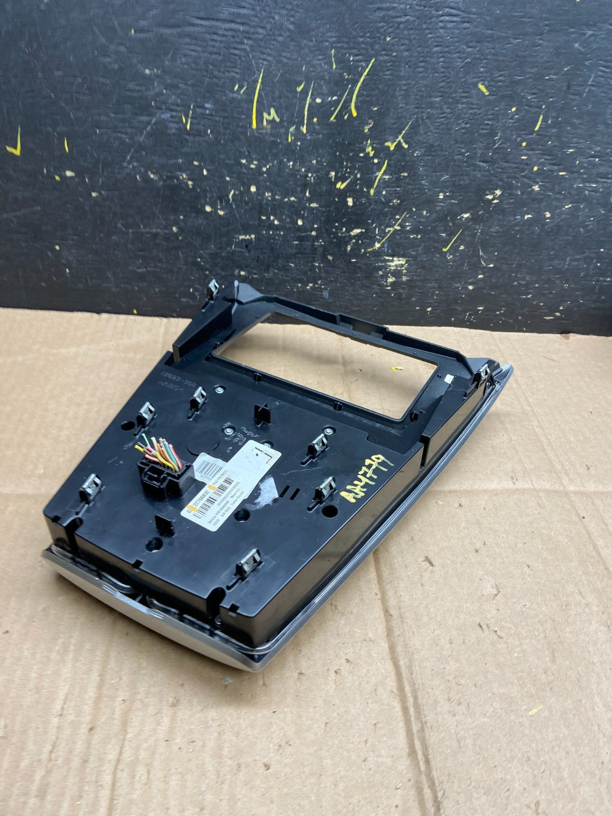 2010-2011 Chevy Equinox Terrain Radio Face Climate Control Panel Bezel AA4779 DG4