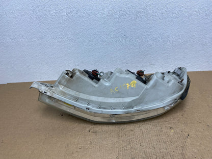 2000-2004 Toyota Avalon Halogen Headlight Right Passenger RH OEM AC1574 DW9