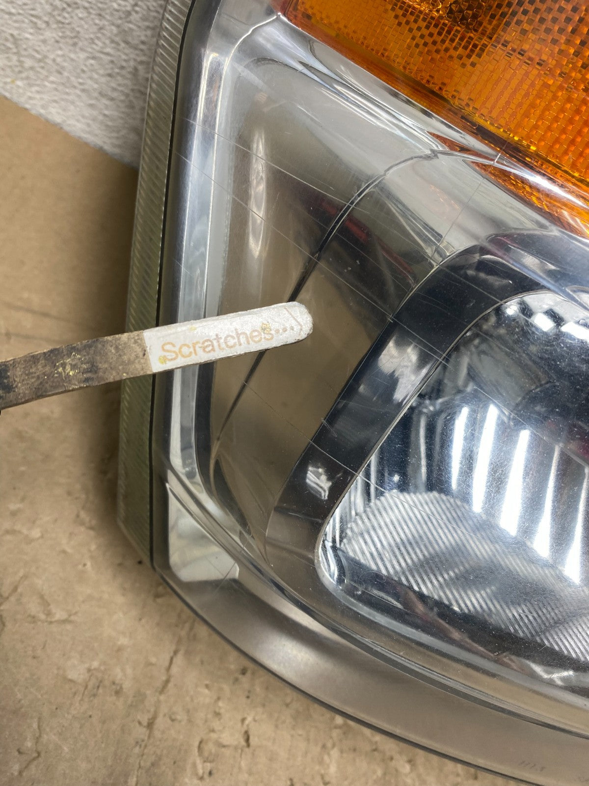 2008-2014 Ford Econoline E150 E250 E350 Right Passenger Headlight AJ2263 DW3