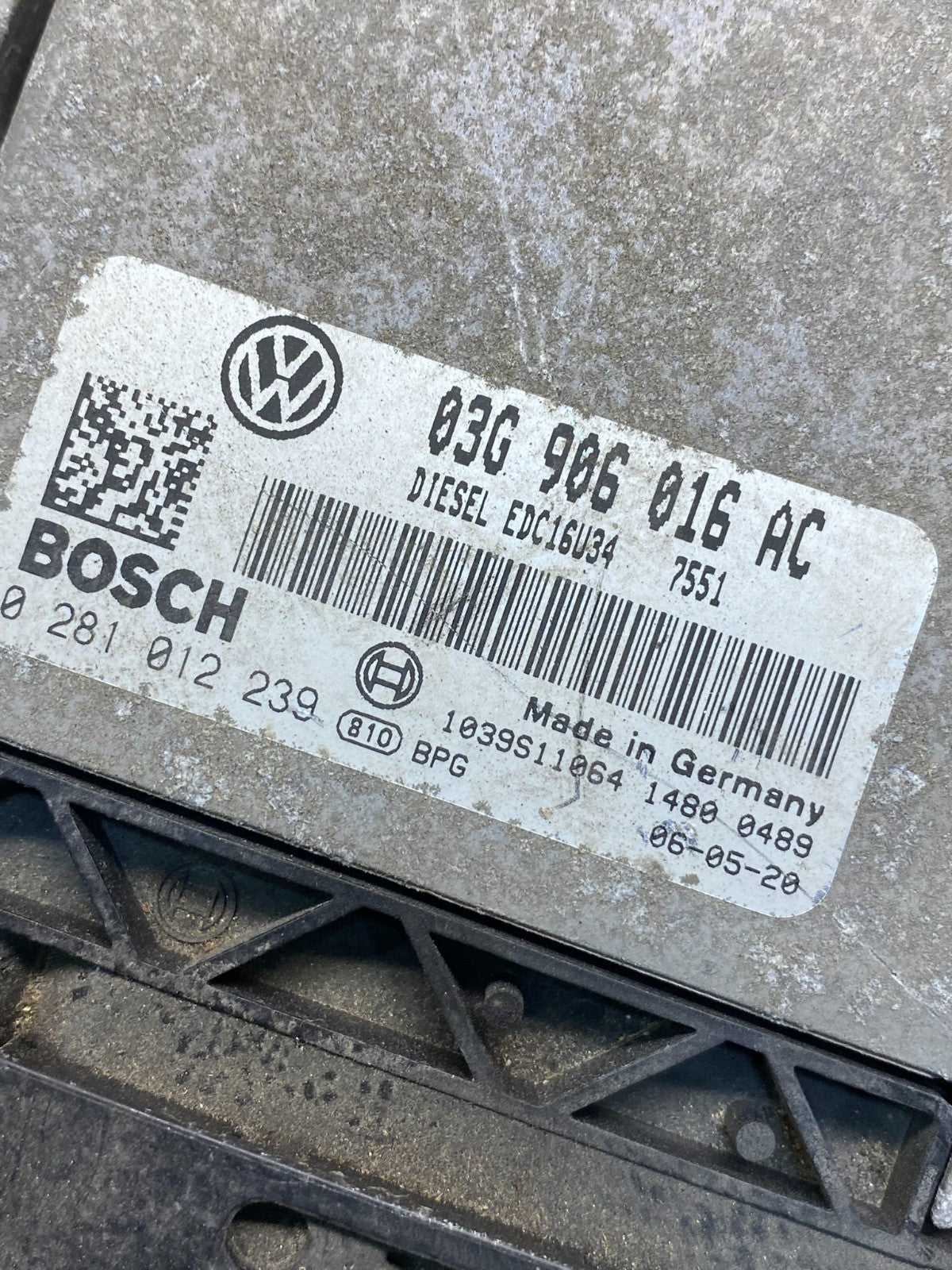 2005 - 2006 Volkswagen Jetta Engine Computer Ecu Pcm Ecm Pcu AH5071 DG2