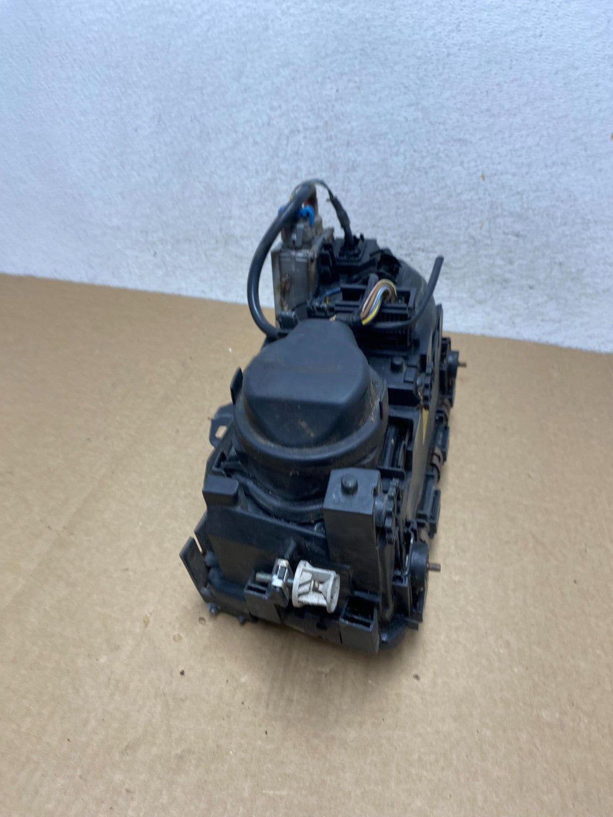 1999-2001 BMW 7 Series E38 740i Xenon Right Passenger RH Headlight AF9503 DW6