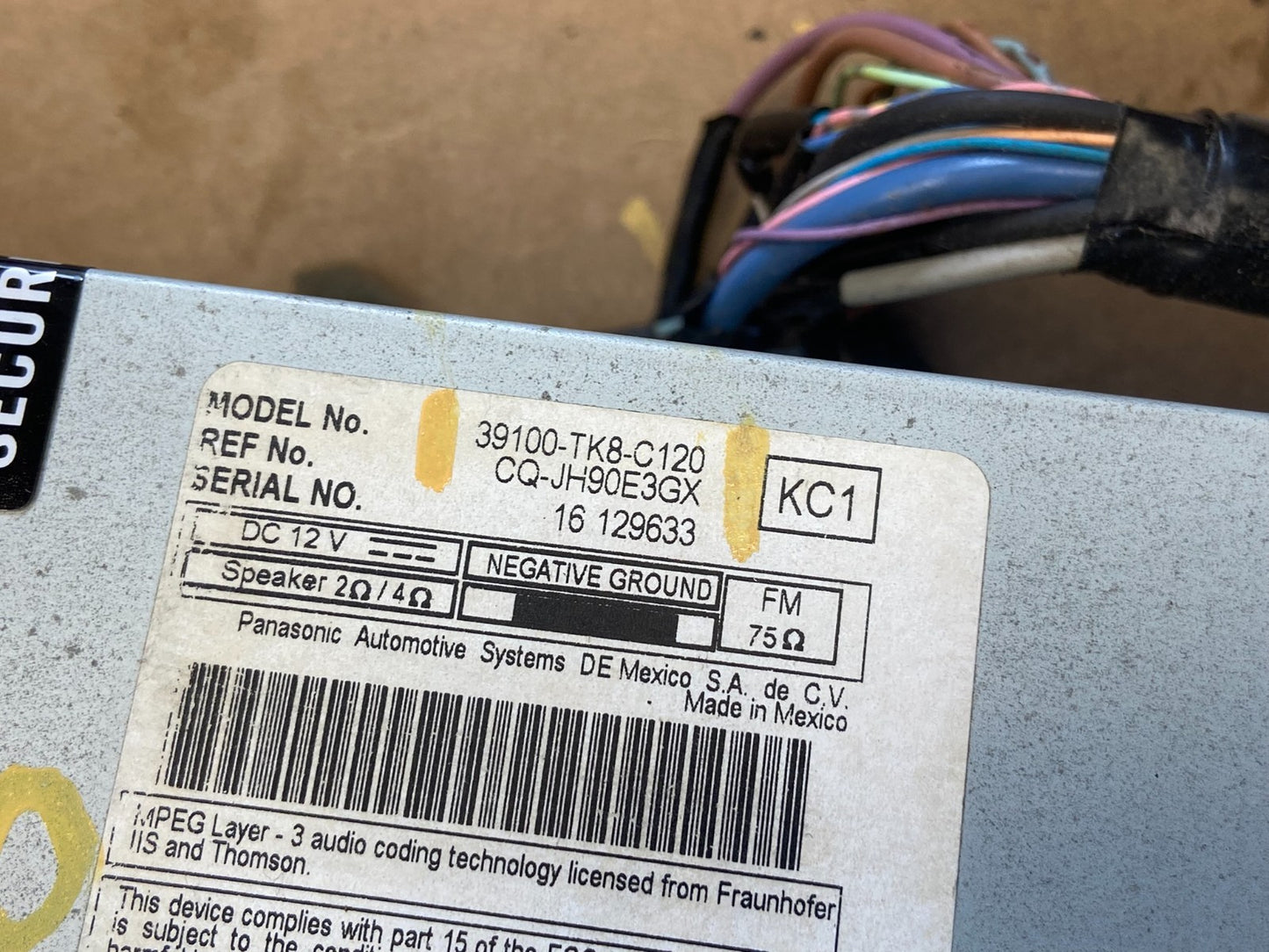 2011 to 2013 Honda Odyssey Radio AM/FM Control Panel ab9320  DG6