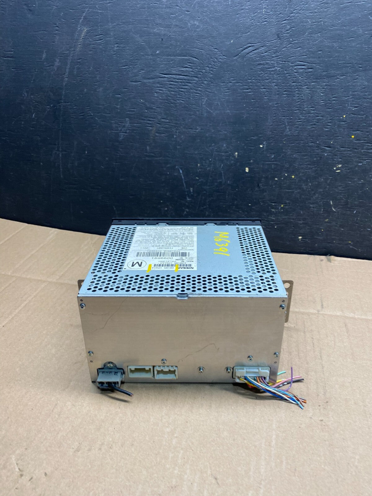 2012-2017 Nissan NV1500 Radio AM FM CD Player Receiver M6391 DG3