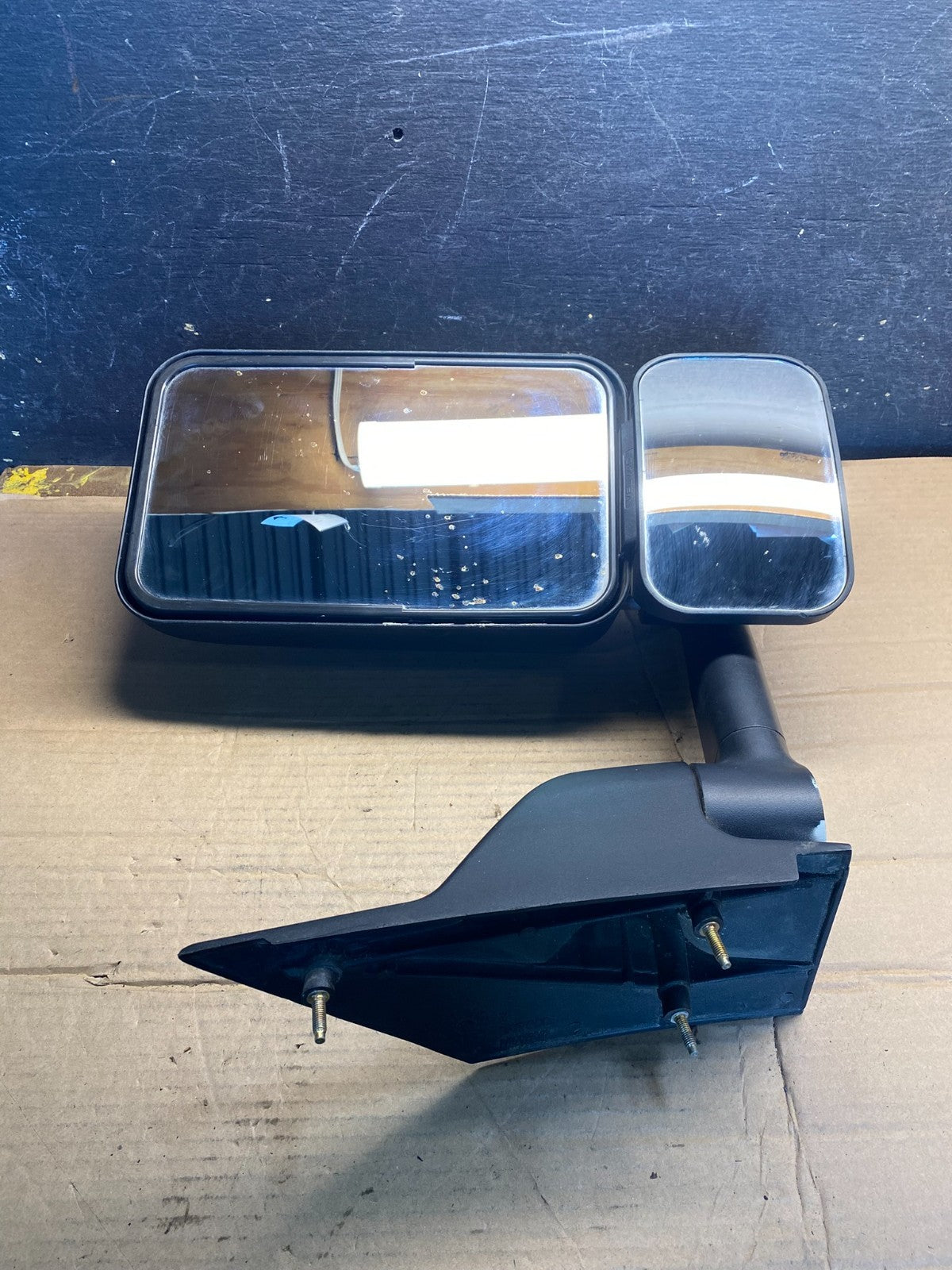 2005 Chevrolet Express Savana Right Passenger RH Side View Mirror AA5615 DG9