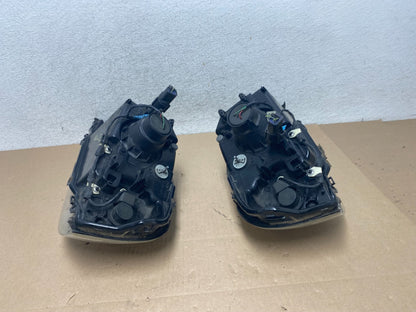2000 to 2005 Mercury Sable Left+Right Side Halogen Headlights AG5739 DW7