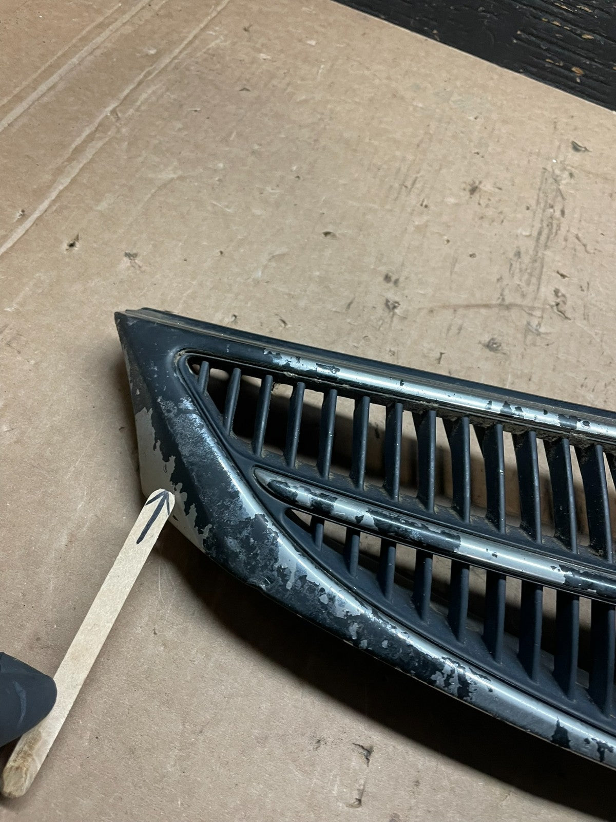1999 2000 2001 Toyota Solara Front Upper Grill Grille OEM Z5981 DG3