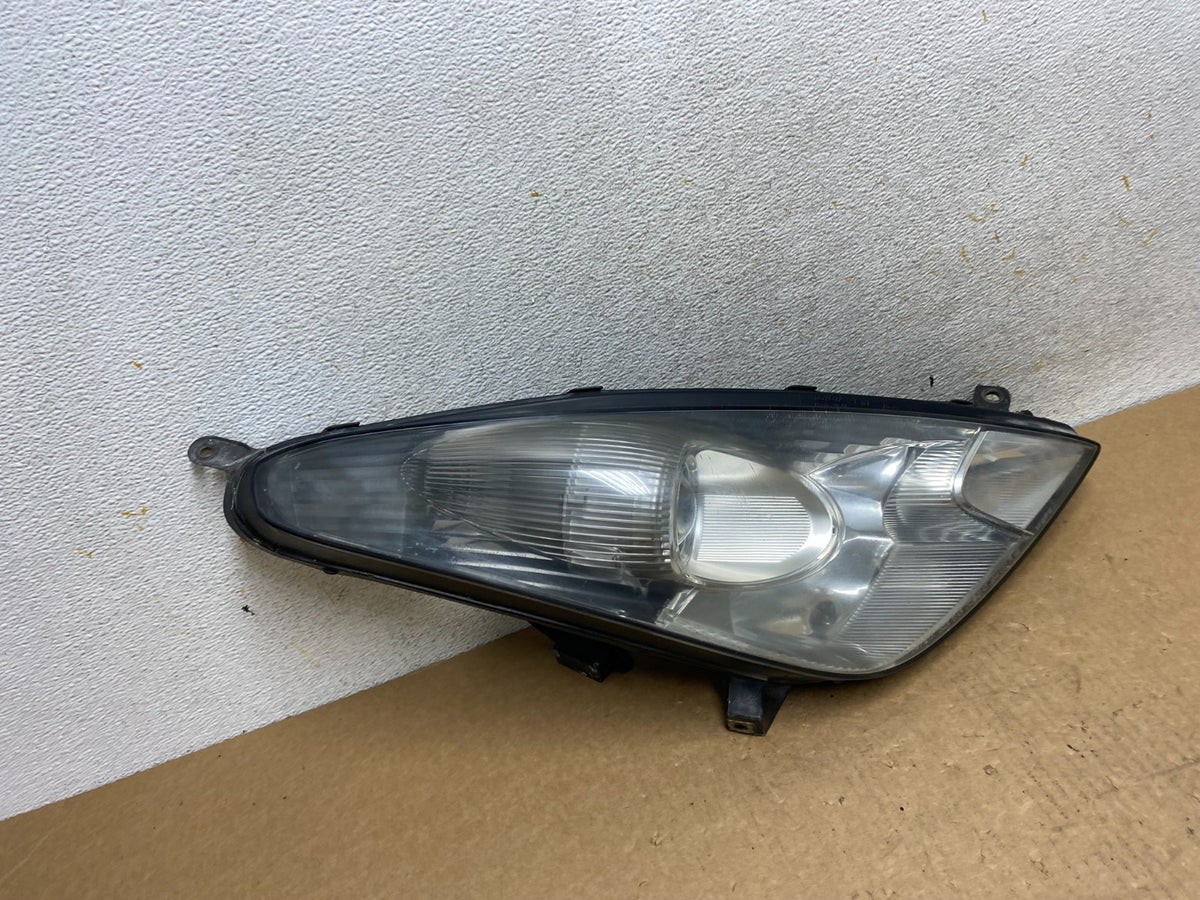2000 to 2005 Toyota Celica Right Passenger RH Halogen Headlight AI3412 DW2