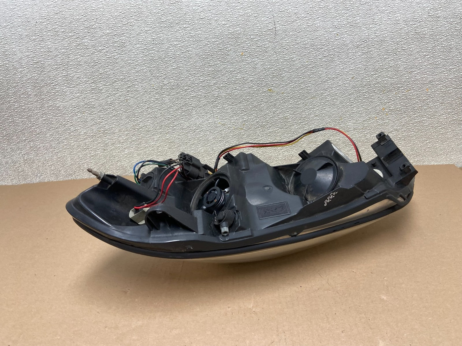 2006 to 2013 Chevrolet Impala Right Passenger RH Headlight Halogen AB4981 DW5