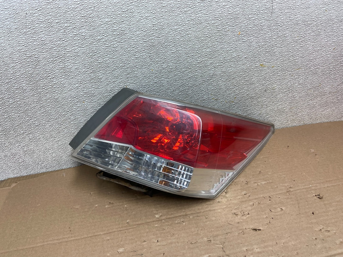 2008 to 2012 Honda Accord Sedan Tail light Right Passenger RH Side AB1379 LK0