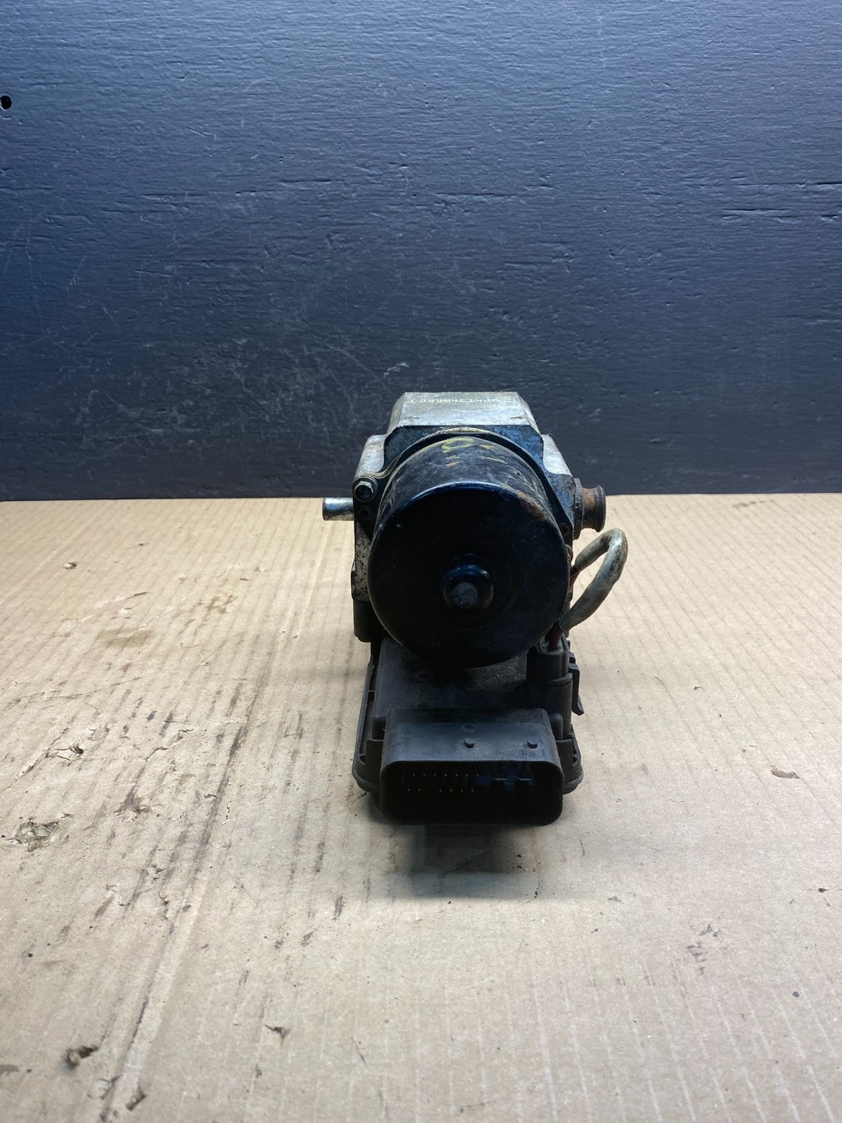 2006 2007 Ford E250 E350 Econoline Anti-Lock ABS Antilock Brake Pump AC0904 DG5