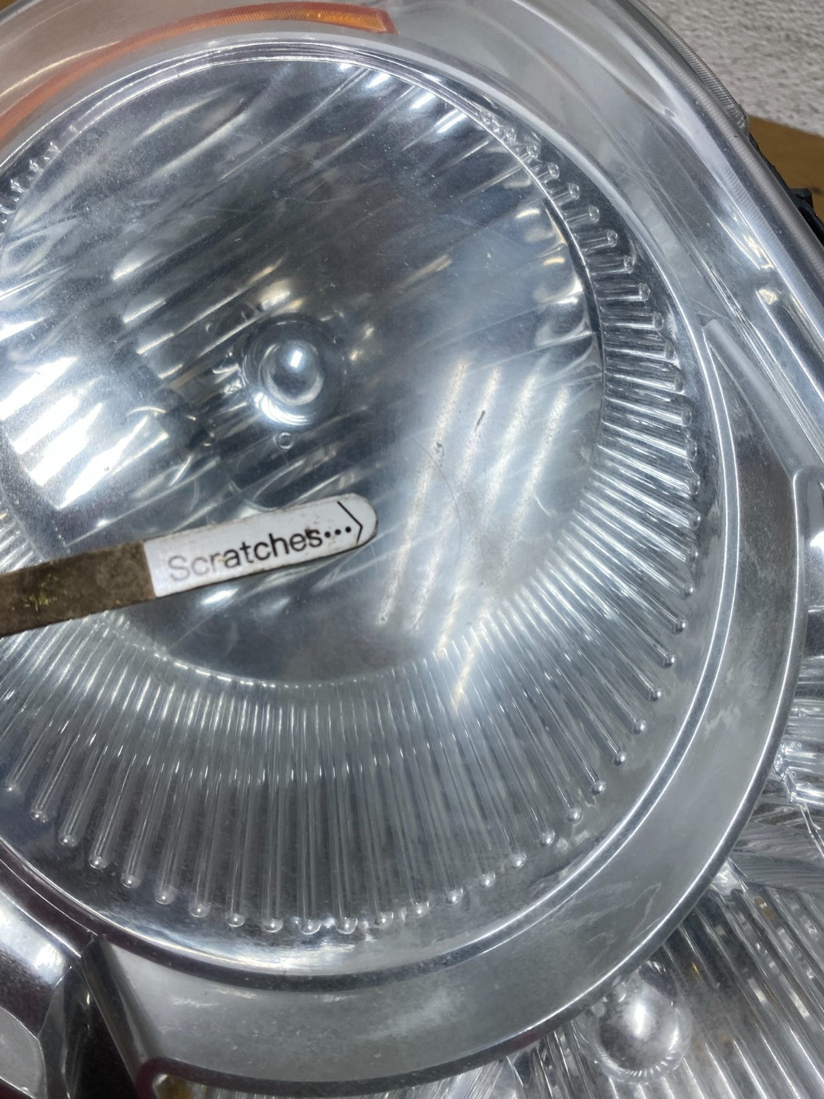 2007 2008 2009 Chrysler Aspen Right Passenger RH Halogen Headlight AE2661 DW3