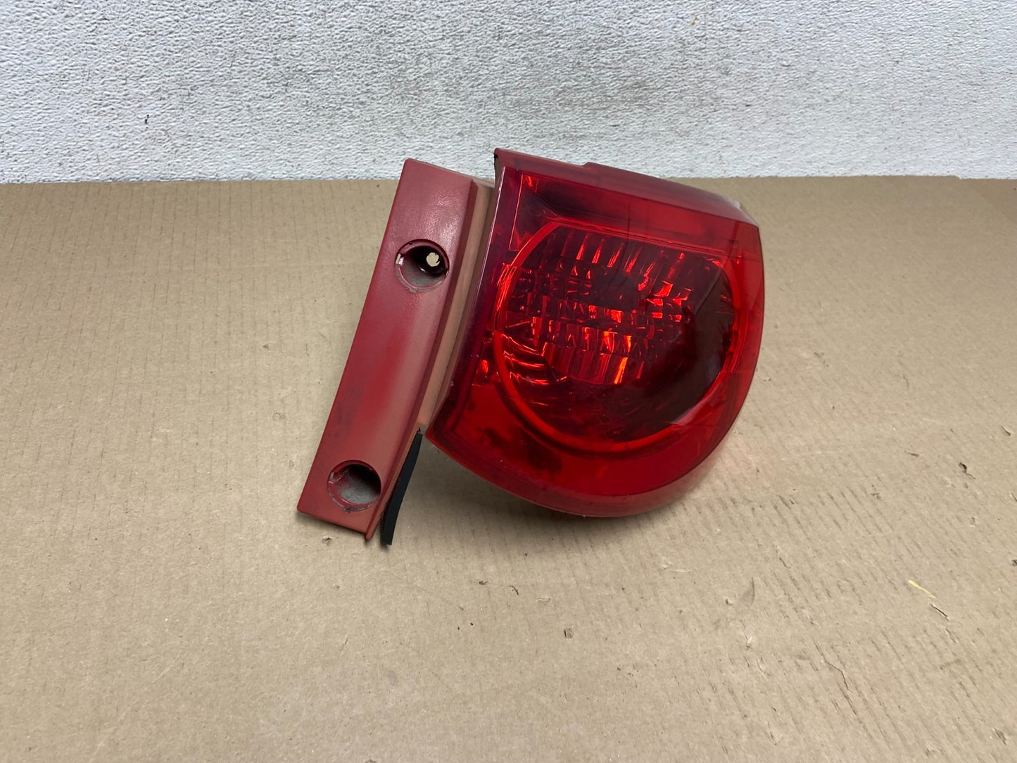 2009 2010 2011 2012 Chevrolet Traverse Right Passenger Tail Light AG5864 DW2