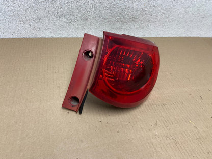 2009 2010 2011 2012 Chevrolet Traverse Right Passenger Tail Light AG5864 DW2