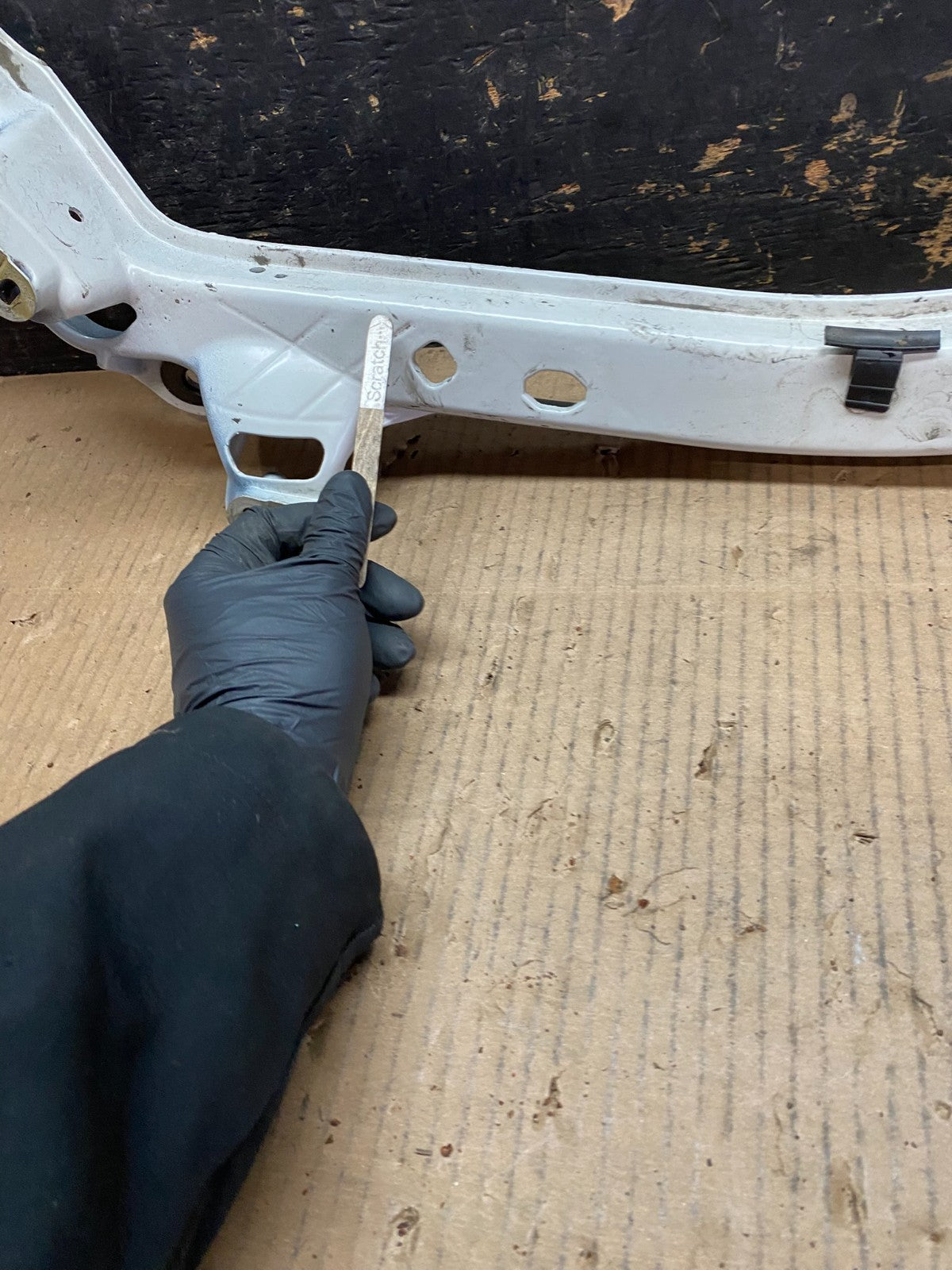 2020 to 2023 Ford Explorer Right RH Upper Tic Bar Oem w5995 DG5