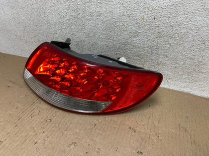 2006 2007 2008 2009 Hyundai Azera Right Passenger Tail Light AH5841 LK2