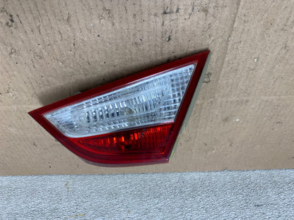 2011 to 2014 Hyundai Sonata Right Passenger Rh Inner Tail Light Oem W0851 DW0