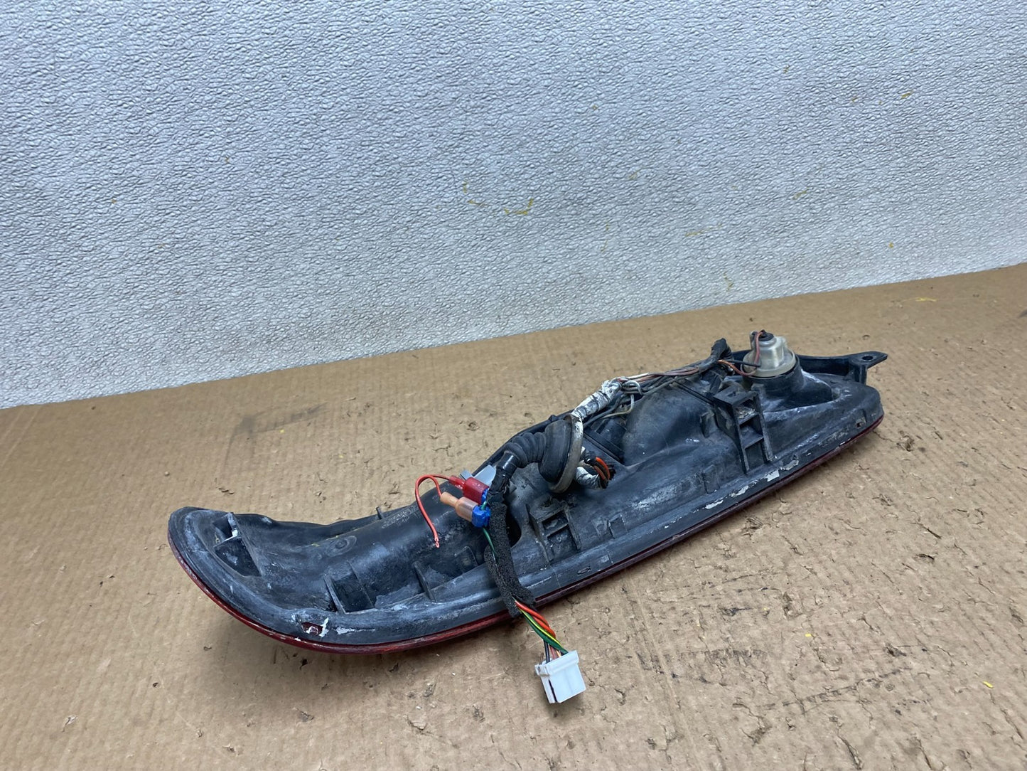 1993 - 1997 Mazda MX-6  Right Passenger Rh Side Tail Light Oem w7510 DG8