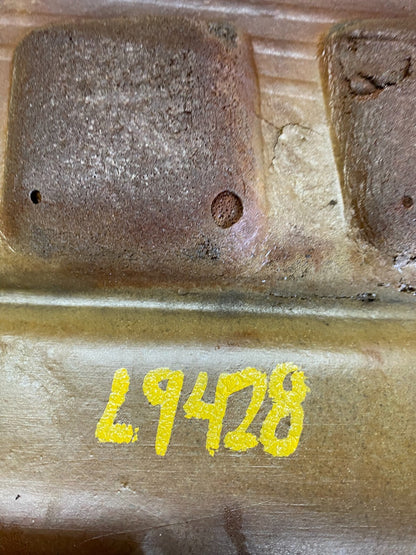 2004 to 2006 Suzuki Verona Engine Cover L94285
