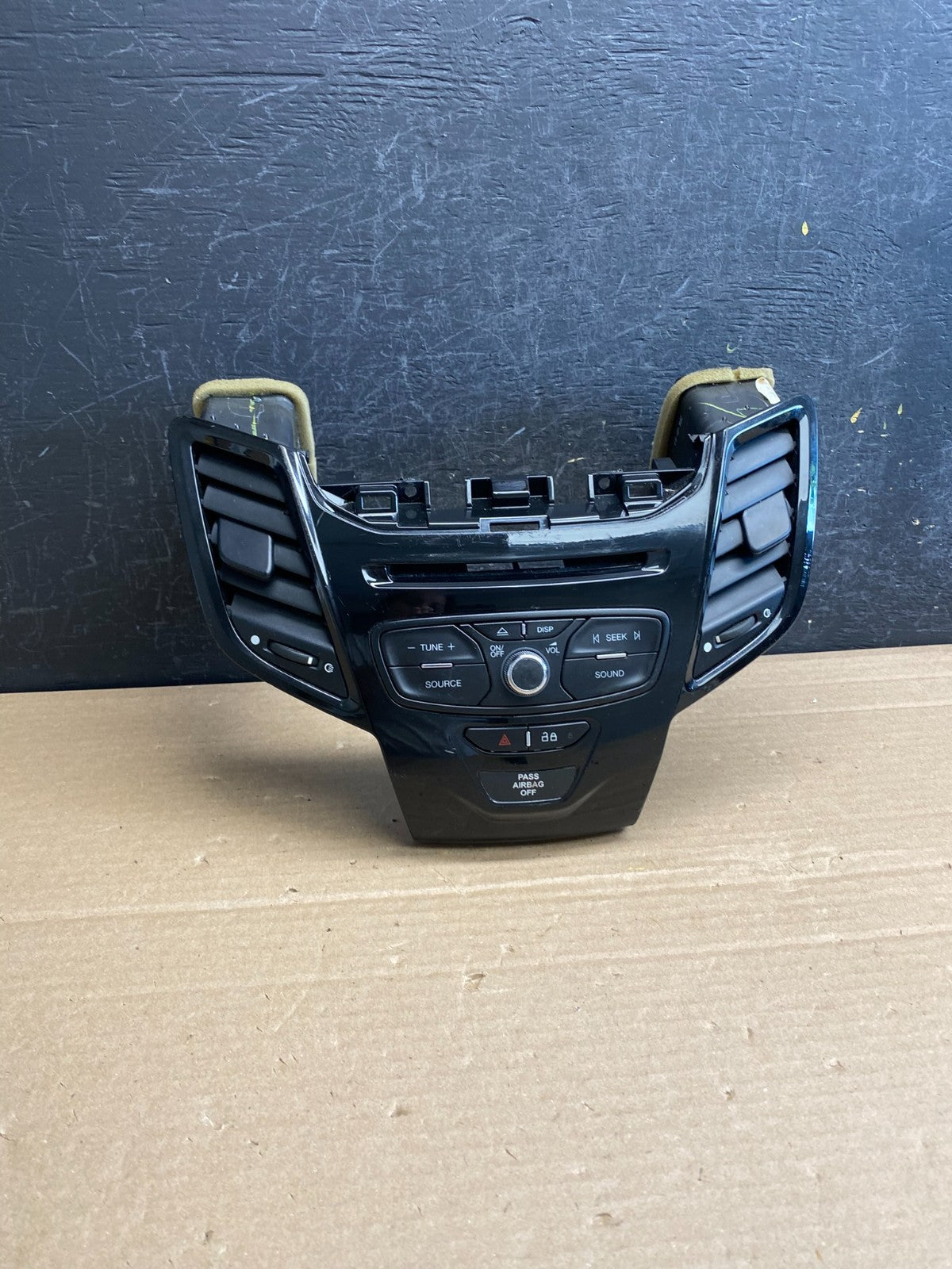 2014 2015 Ford Fiesta Center Radio Control Panel Air Vent Bezel Trim AG0062 DG0