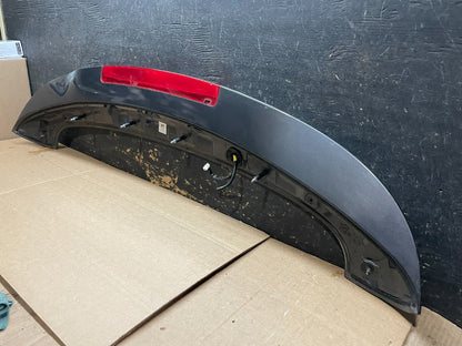 2015 to 2020 Kia Sedona Rear Trunk Spoiler Wing Oem Y9246 DG10