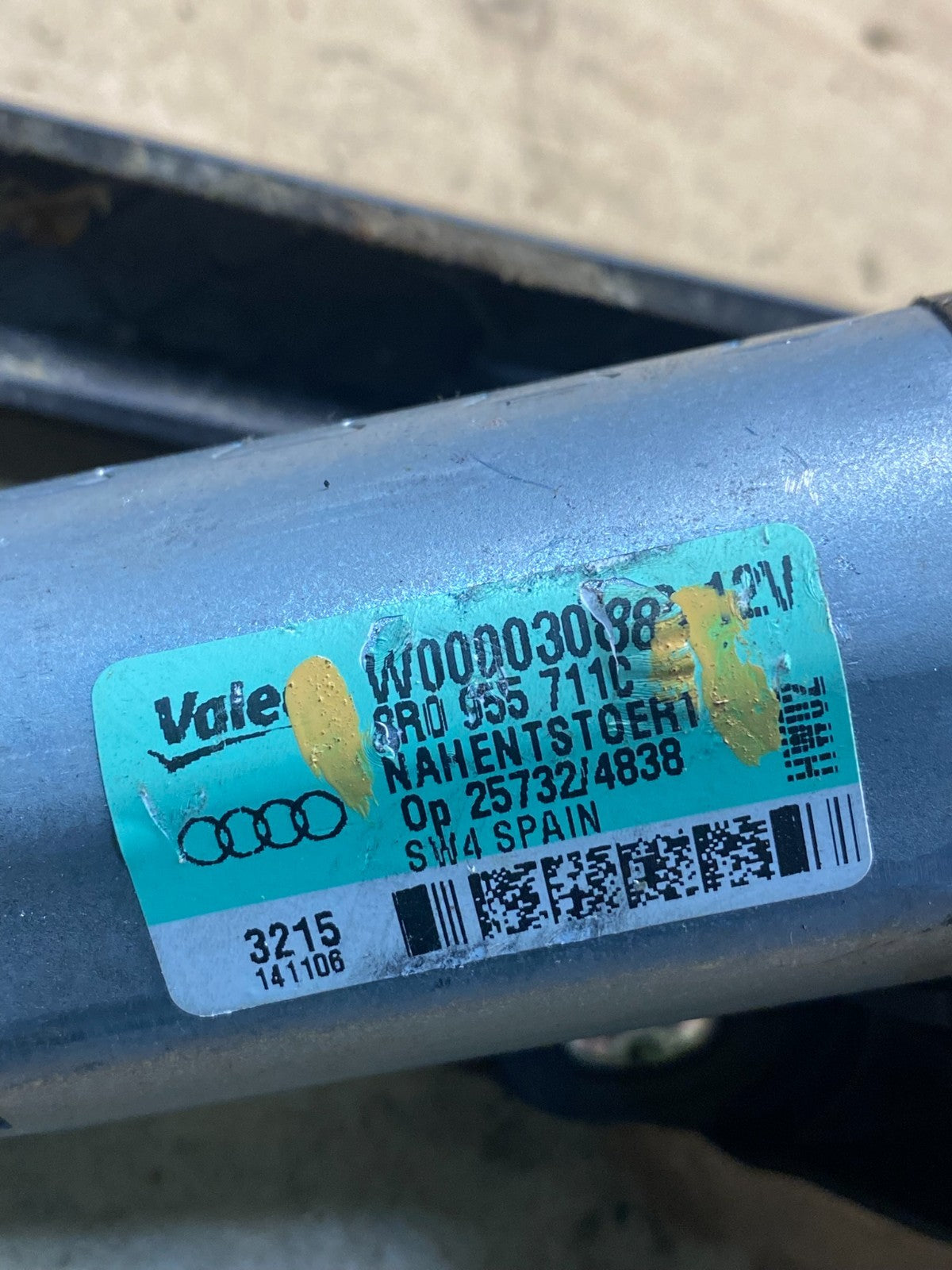 2009 to 2017 Audi Q5 Rear Windshield Washer Wiper Motor AD7430 DG6