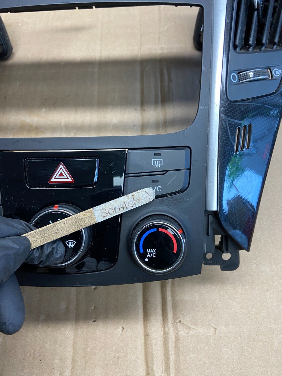 2011 - 2014 Hyundai Sonata Center Radio Climate Control Air Vent Bezel AD7103 DG1