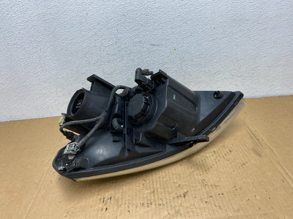 2008-2012 Kia Sedona Right Passenger RH Side Headlight Halogen AD1089 DW7