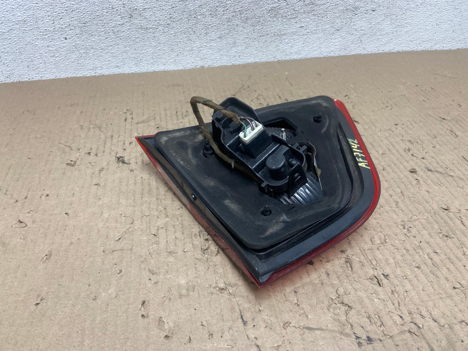 2013 to 2016 Ford C-Max Right Passenger RH Side Tail light Inner AF7142 LK6