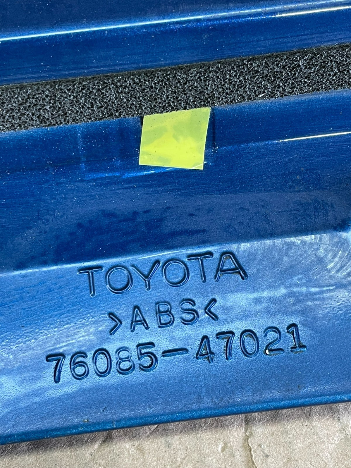2004 to 2009 Toyota Prius Hybrid Rear Wing Trunk Spoiler OEM  AA2223 DG11