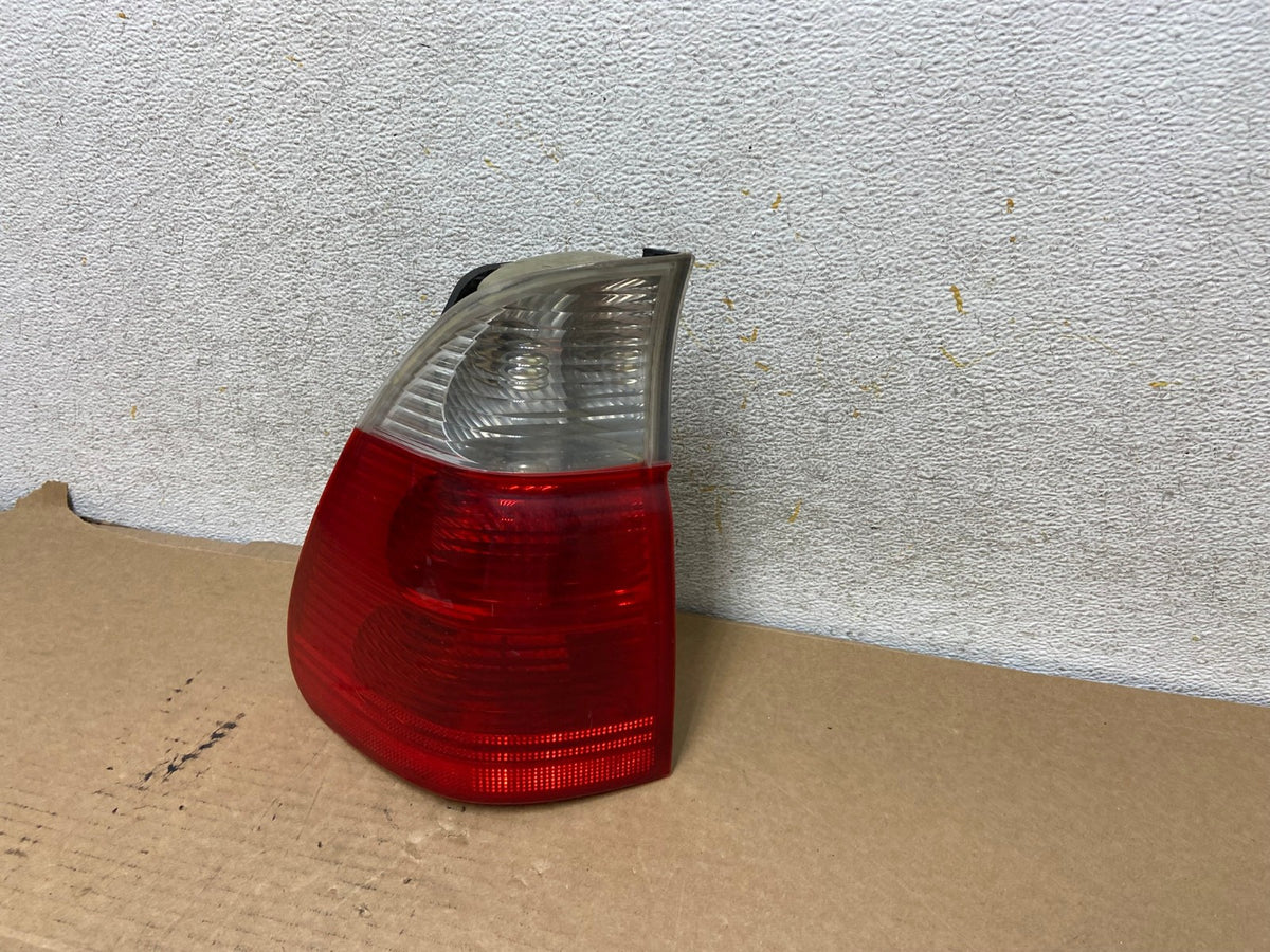 2004 2005 2006 BMW E53 X5 Left Driver Lh Side Tail Light AH7876 LK2