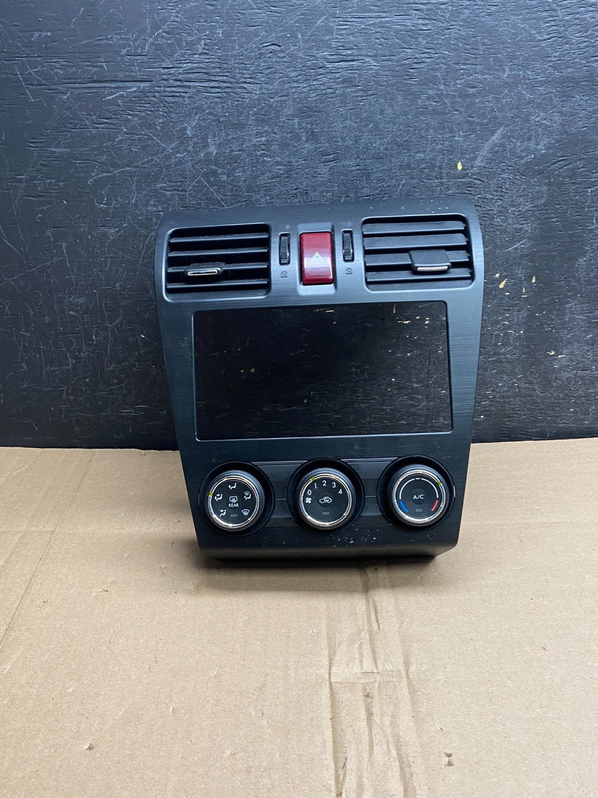 2014 to 2015 Subaru Forester Control Climate Heat Radio Air Vent Bezel AI5990 DG0