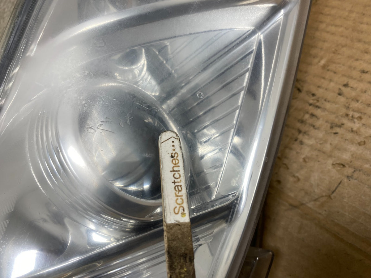 2007 - 2009 Toyota Camry Halogen Right Passenger Headlight AI6618 DW3